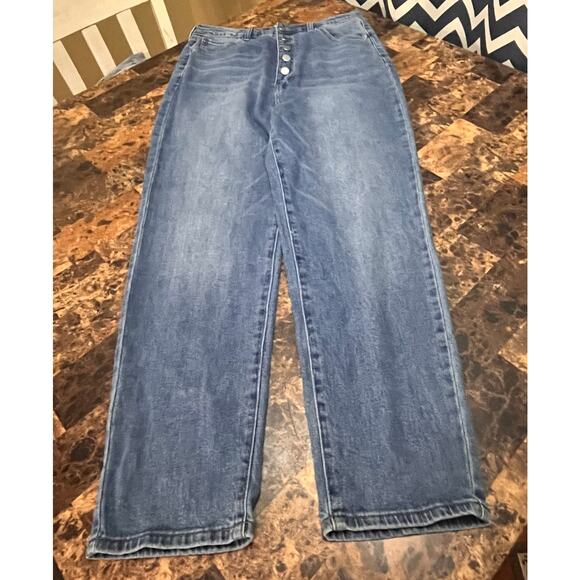 Abound Button Fly Mom Jeans - Picture 1 of 8